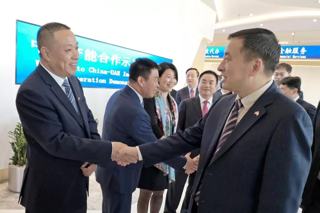 �ˣ�һ��һ·���|�L(f��ng)���؝�(r��n)̩ȫ��l(f��)չ