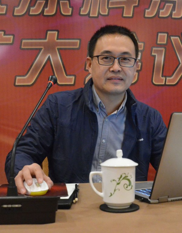 藝術涂料涂裝分會秘書長梁海生